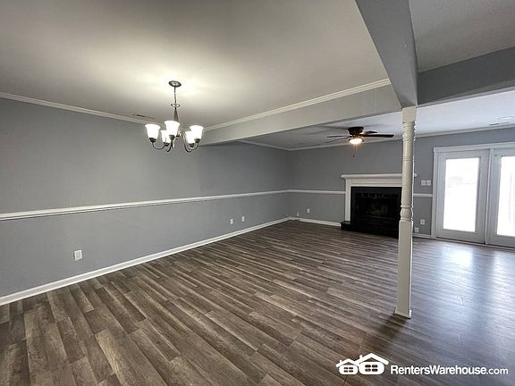 3rd image of 5215 Johnstown Ln