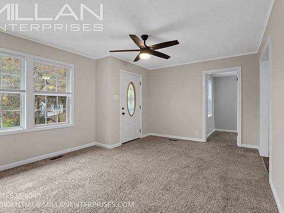2nd image of 702 Woodlawn Dr