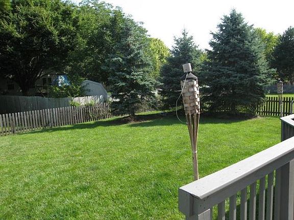 4th image of 5346 Old Creek Ln