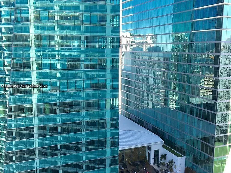 200 Biscayne Boulevard Way #3712 — Photo 3