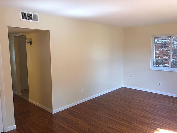 4th image of 10055 Willdan Dr APT A