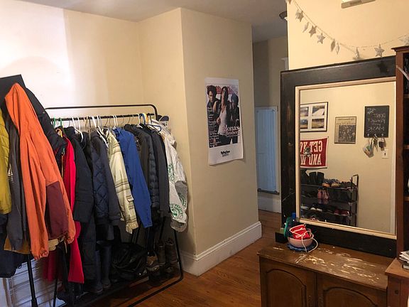 3rd image of 28 Claymoss Rd #1D
