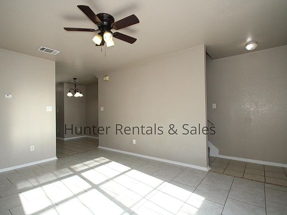 3rd image of 2809 Leroy Cir APT C
