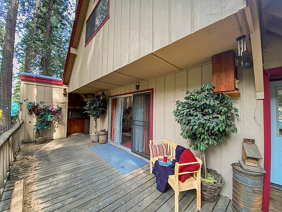 5th image of 24 Oak Ln