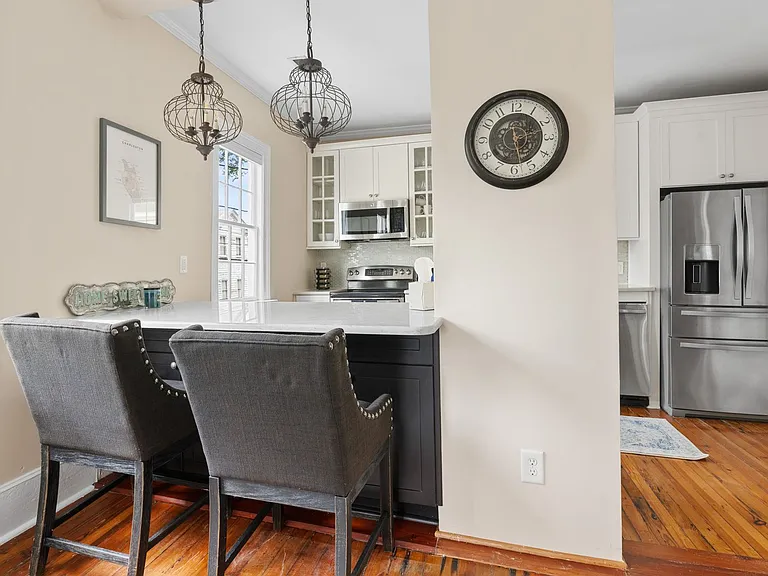 251 Ashley Ave #C — Photo 10