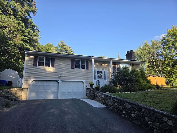 3rd image of 100 Musquash Road