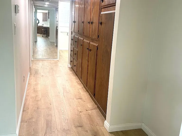 7905 Pembroke Ave — Photo 30
