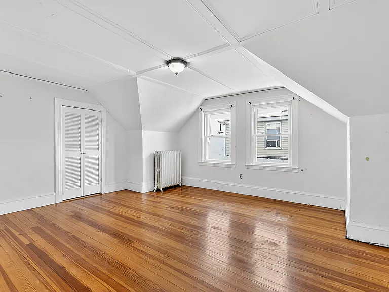 36 Mapleton St — Photo 17