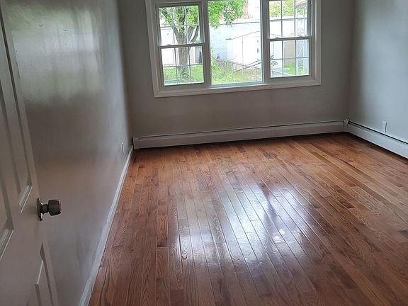 3rd image of 1-4161 E Tremont Ave #1