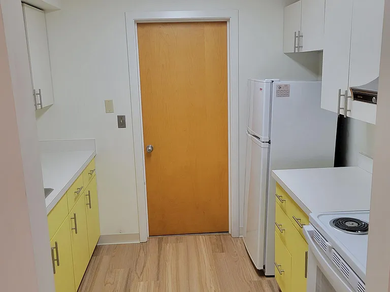 1308 5th Ave #2 — Photo 11