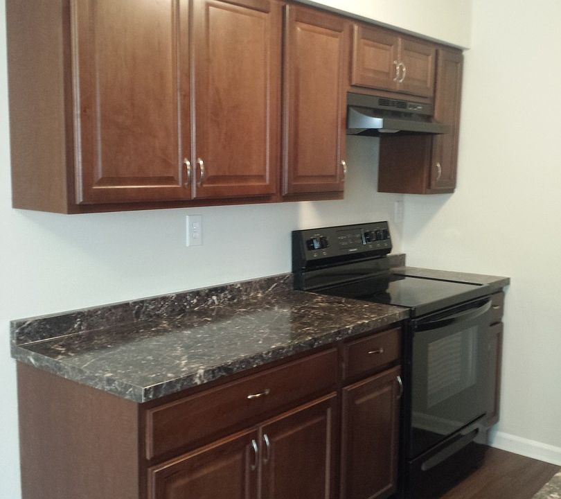 1st image of 1375 Kingston Ave APT 2