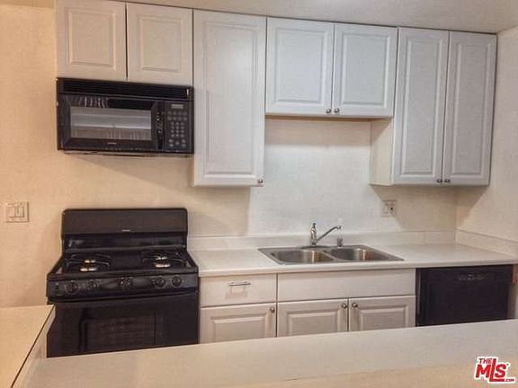 4th image of 2432 Bolker Dr