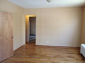 4th image of 3552 5th Ave S APT 3
