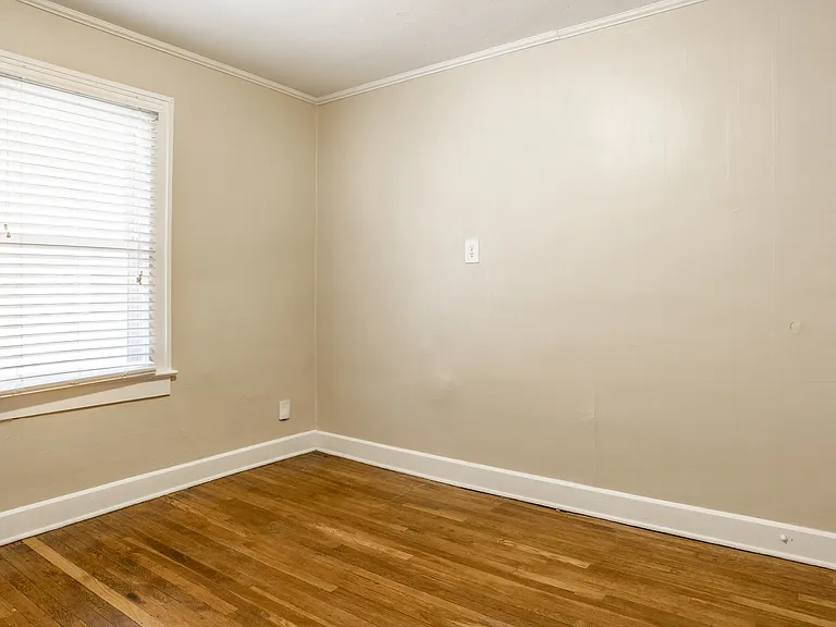4327 N Park Ave — Photo 19