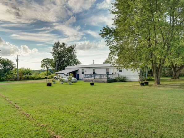 145 W Northview Street, Conway, MO 65632