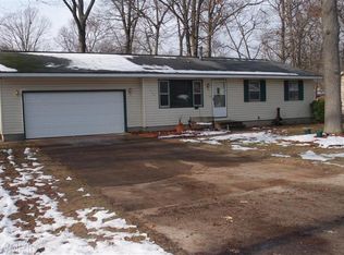 1305 Poulson Rd, Muskegon, MI 49445