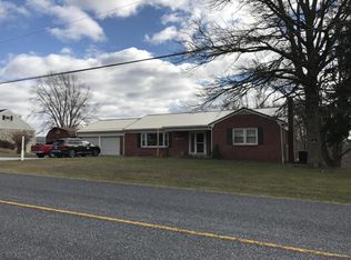 410 Hilltop Rd, Strasburg, PA 17579