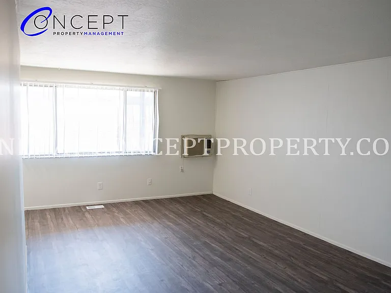 Murray Place — Photo 120