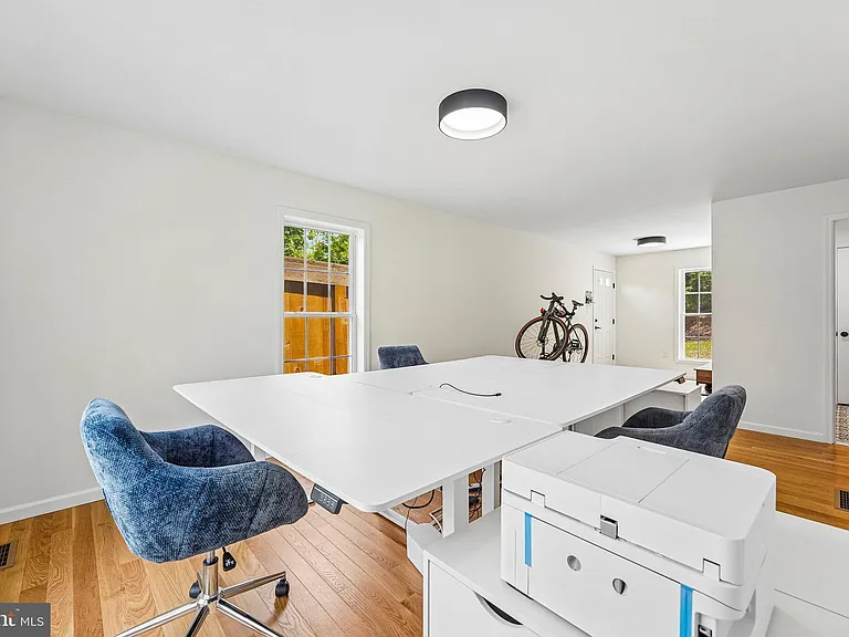 40 Creek Rd — Photo 17