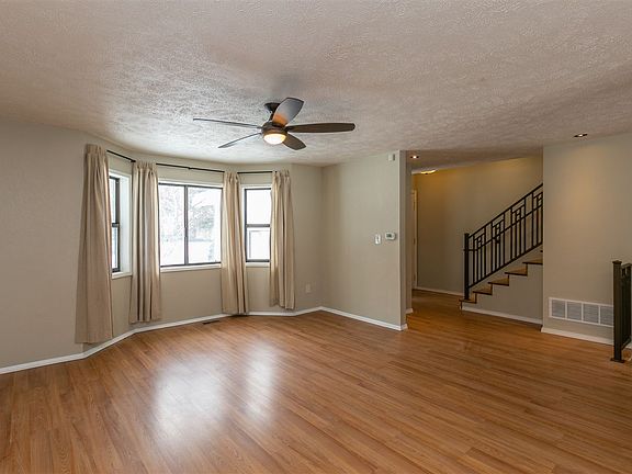 5th image of 2604 E 37th Ave