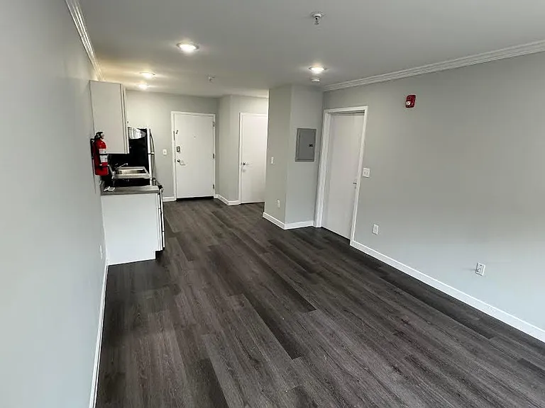 144 Fair St — Photo 8