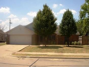 1st image of 6313 Iris Dr