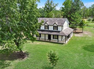 121 Williamson Ln, Willis, TX 77378