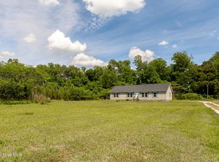 2624 Belgrade Swansboro Rd, Maysville, NC 28555