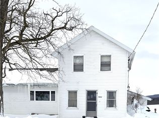 7833 Cummings Rd, Stockton, NY 14784