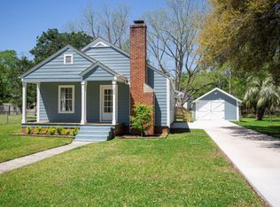 1904 Oak St, Georgetown, SC 29440