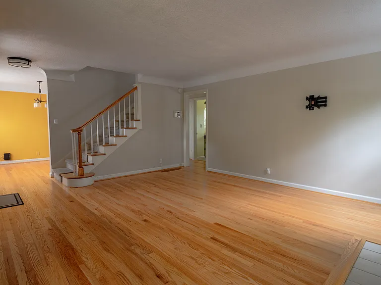 1527 NE 64th Ave — Photo 23