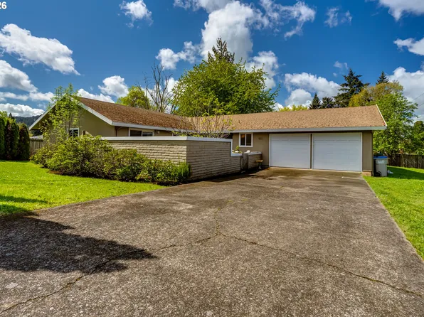 1812 Brittany St, Eugene, OR 97405