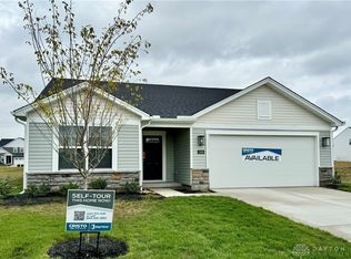 1506 Knightsbridge Ct, Carlisle, OH 45005