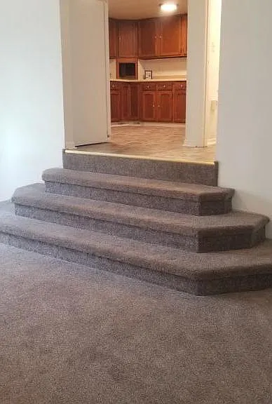 507 E Sanders St — Photo 19