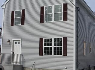 6 Hunt Ter, Melrose, MA 02176