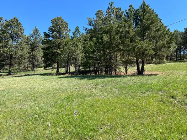 40 Whispering Pnes, Chadron, NE 69337