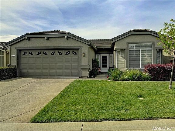 2nd image of 679 Diamond Glen Cir