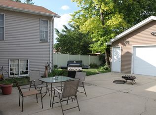 12849 S Apple Ln, Alsip, IL 60803