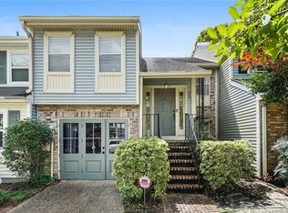 853 Old Metairie Dr, Metairie, LA 70001