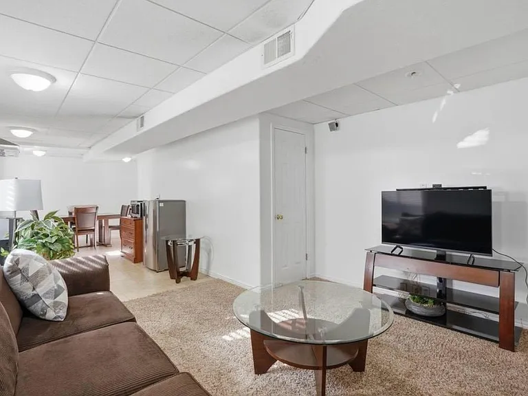 9489 S Kirkside Dr — Photo 6