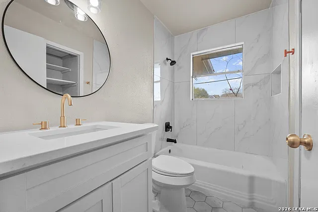 428 Koehler Ct — Photo 7