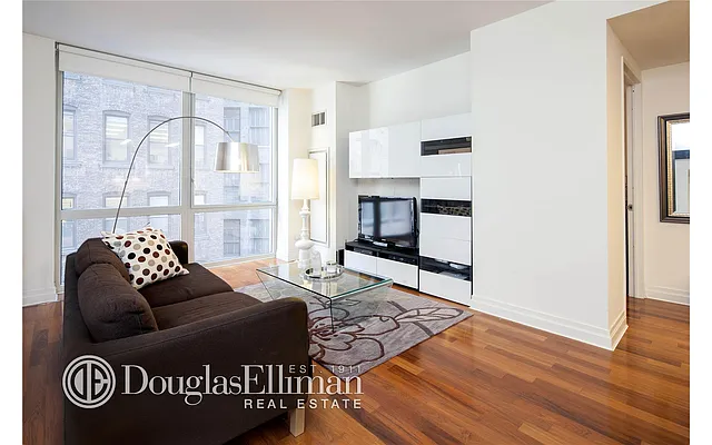 Rented by Douglas Elliman | media 7