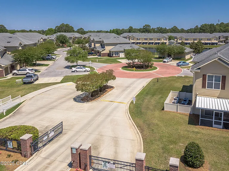 1602 Baldwin Rowe Cir #1602 — Photo 24
