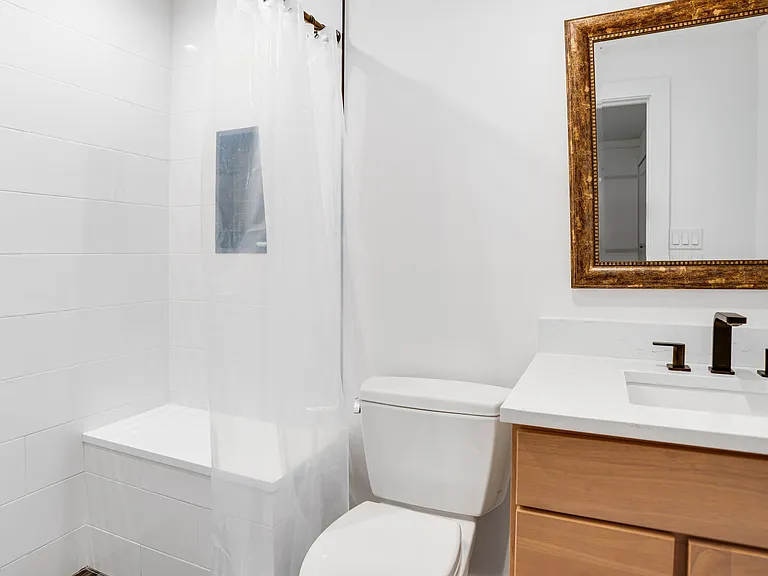 108 Northside Dr — Photo 35