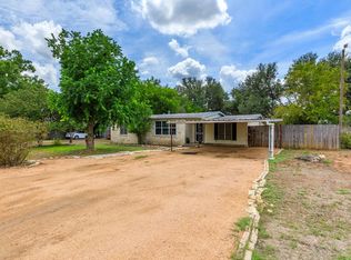 607 W Cypress, Johnson City, TX 78636