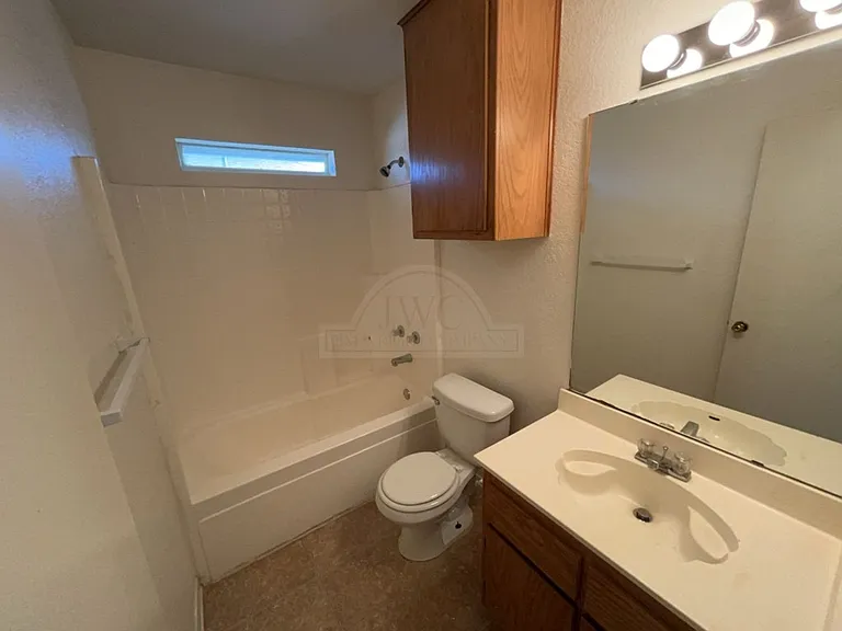 1006 Circle Dr #M — Photo 18