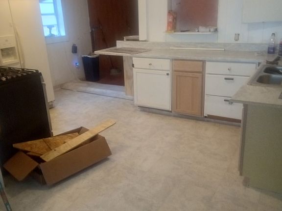 5th image of 317 Joel St