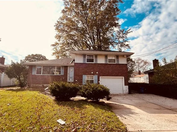 212 Hunter Ave, Staten Island, NY 10306