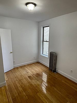 4th image of 535 W 162nd St APT 21