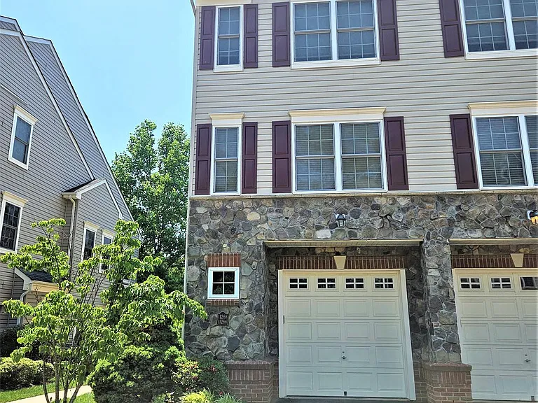 11268 Wortham Crest Cir #8 — Photo 1